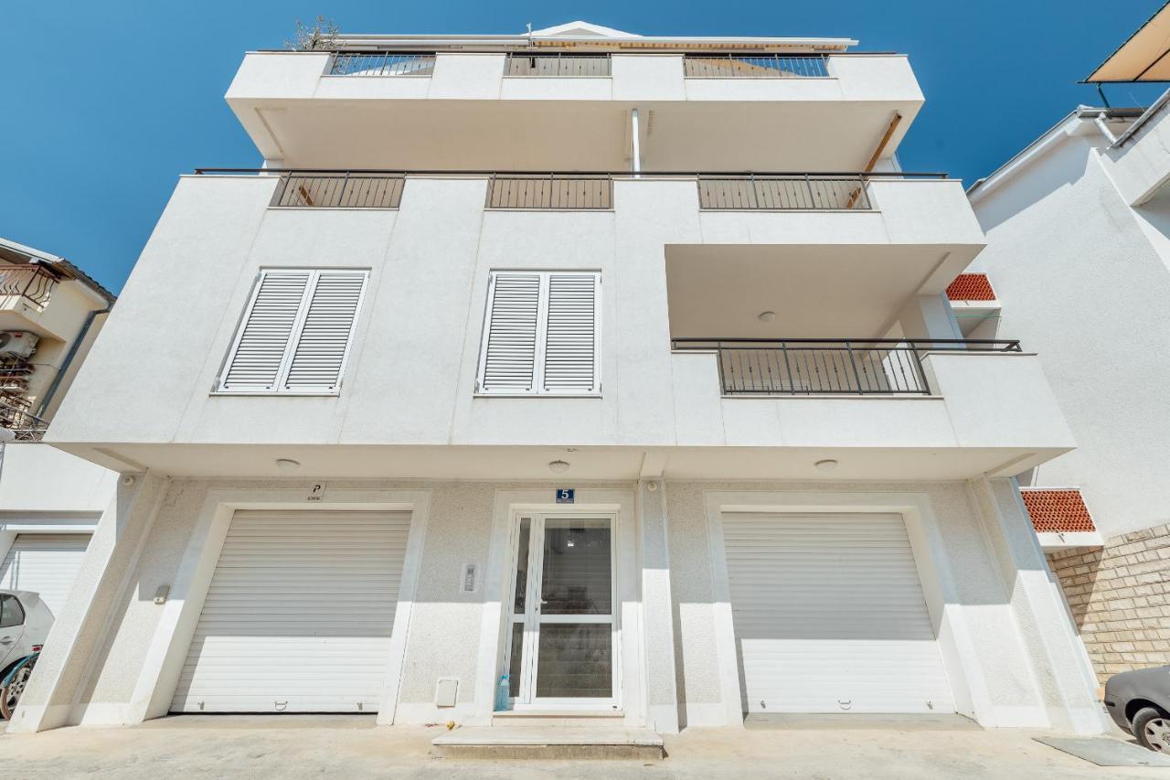 Apartment Penthouse Savina Herceg Novi Exterior photo