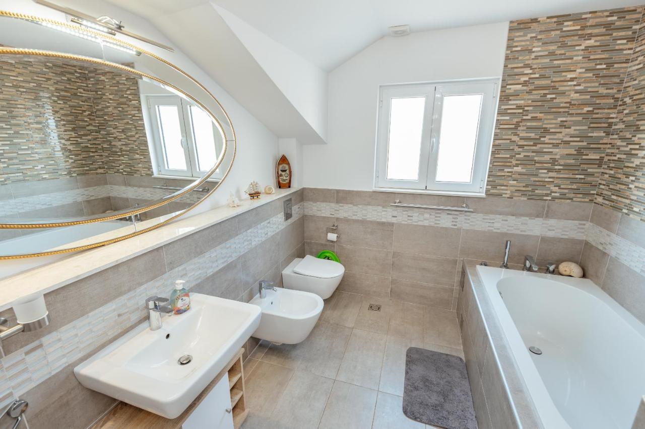 Apartment Penthouse Savina Herceg Novi Exterior photo
